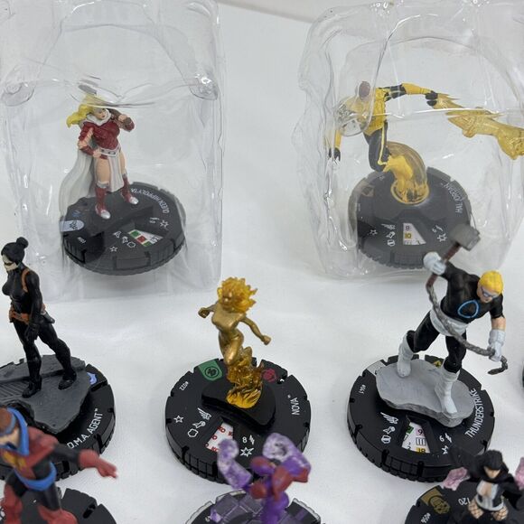 Heroclix Marvel/DC Lot Figures 17 Cards 10, 1 Token Wolverine The Chief Polaris - Picture 11 of 11